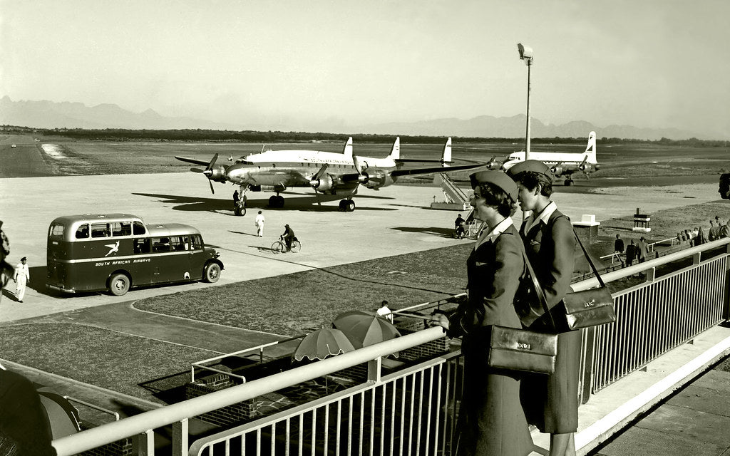 Airport Style: Travel in Comfort