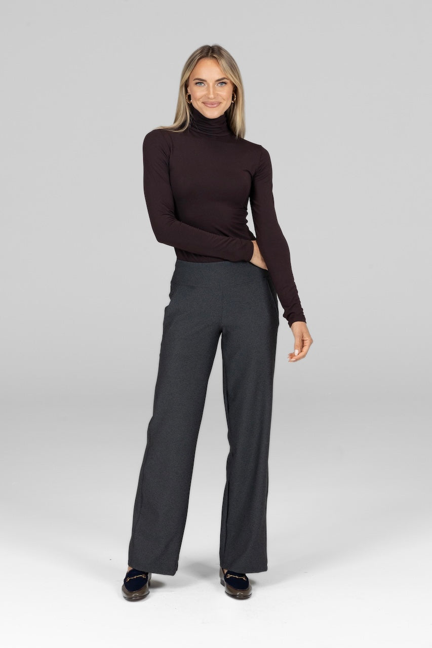 GRACE TURTLENECK: GANACHE
