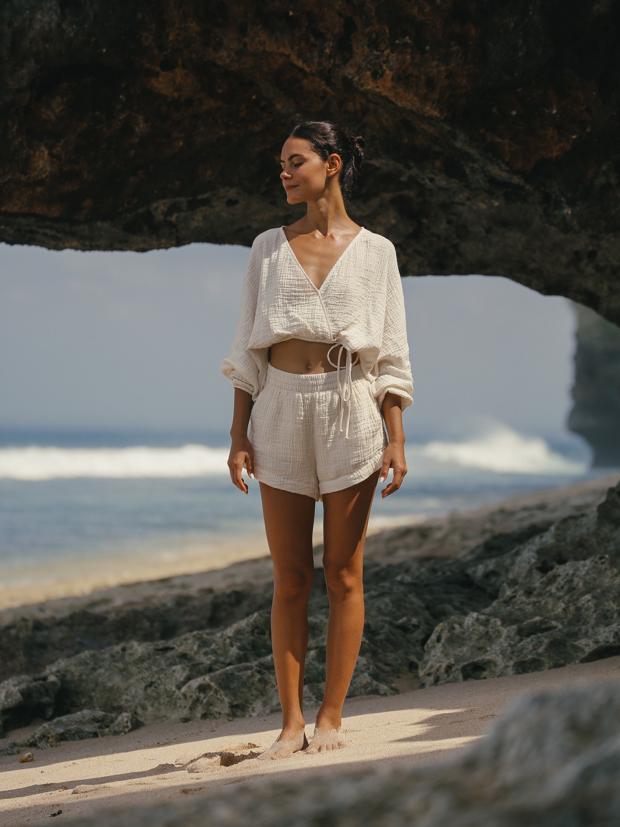 Echo Boy Short - Gold Stripes