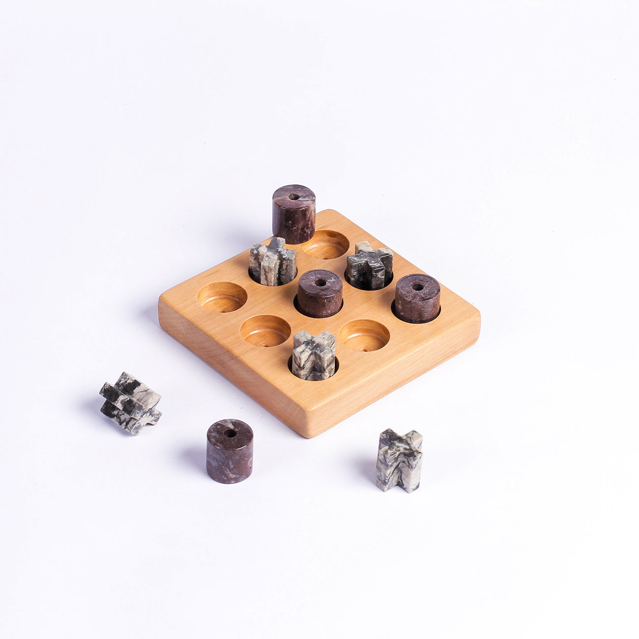 Tic Tac Toe Stone Game