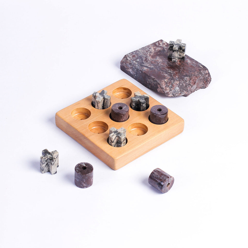 Tic Tac Toe Stone Game
