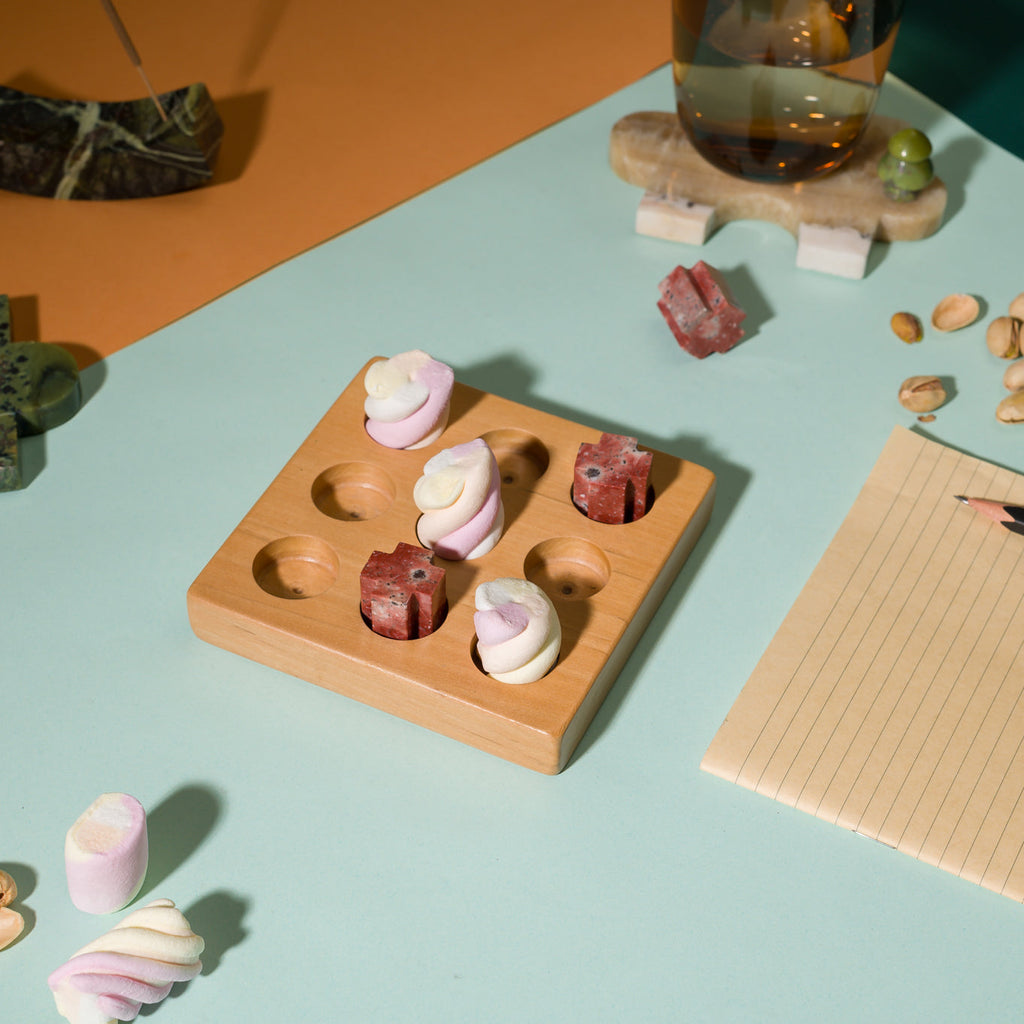 Tic Tac Toe Stone Game
