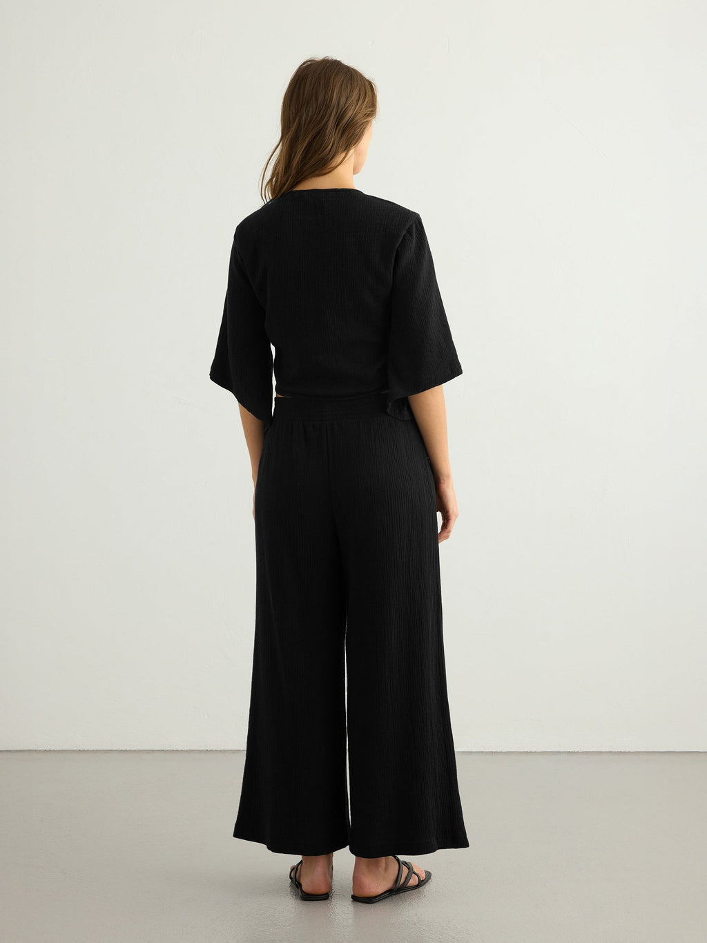 Aura Palazzo Pants - Black