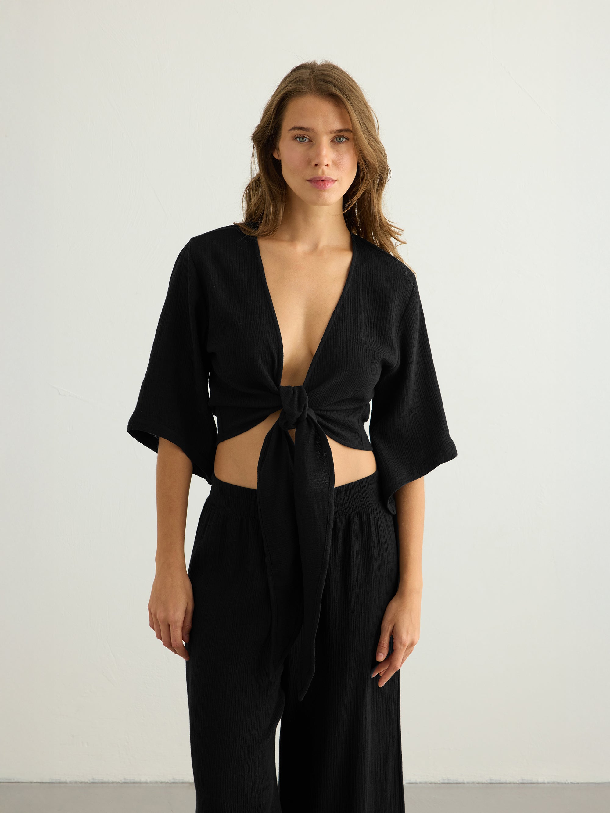 Aura Wrap Top - Black