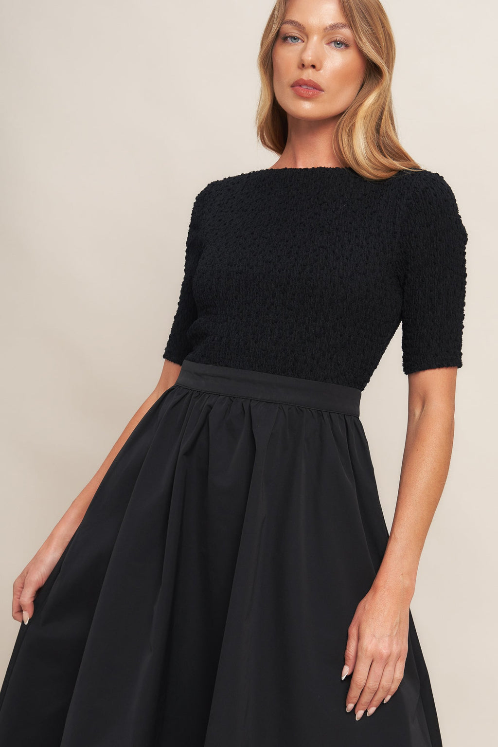 EVENING GRACE BLACK WOVEN MIDI DRESS