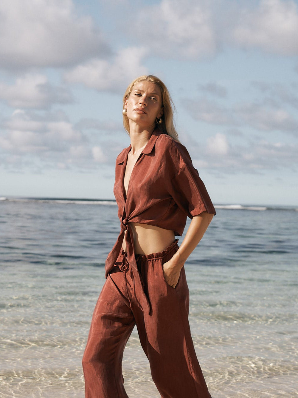 Lucid Tie Shirt - Burgundy