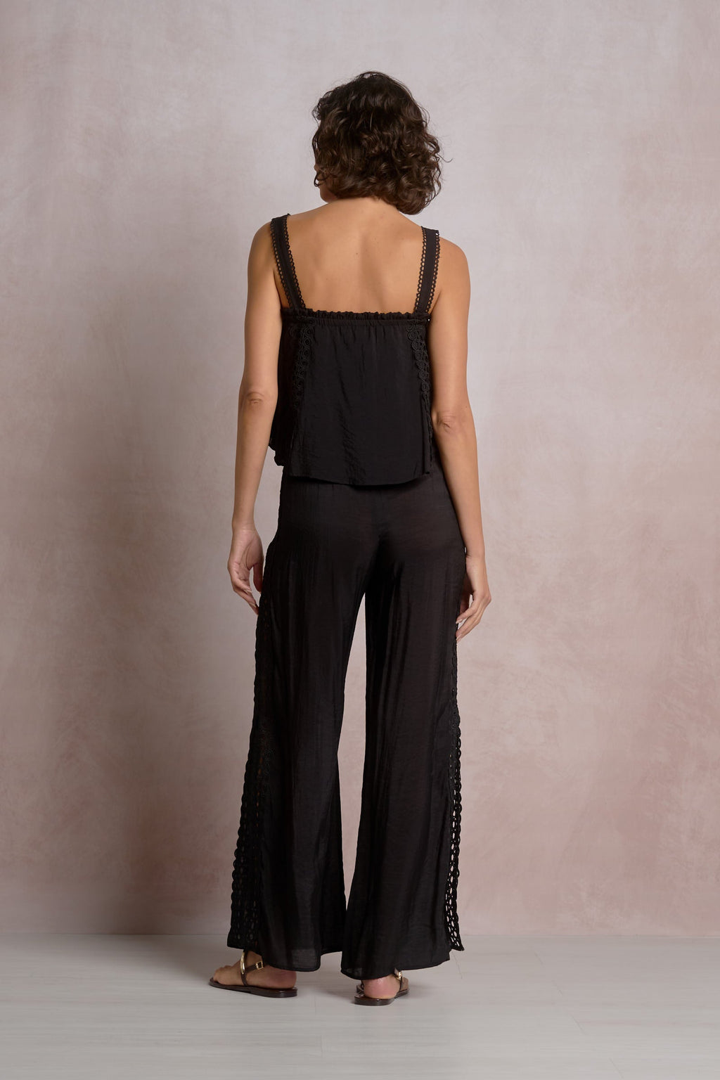 Vina Top Black